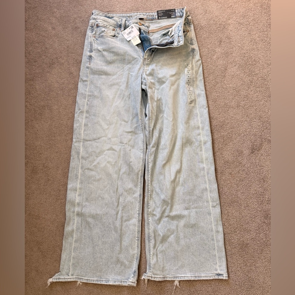 American Eagle Outfitters Light Denim Jeans